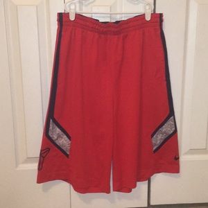 Nike kobe dri-fit shorts